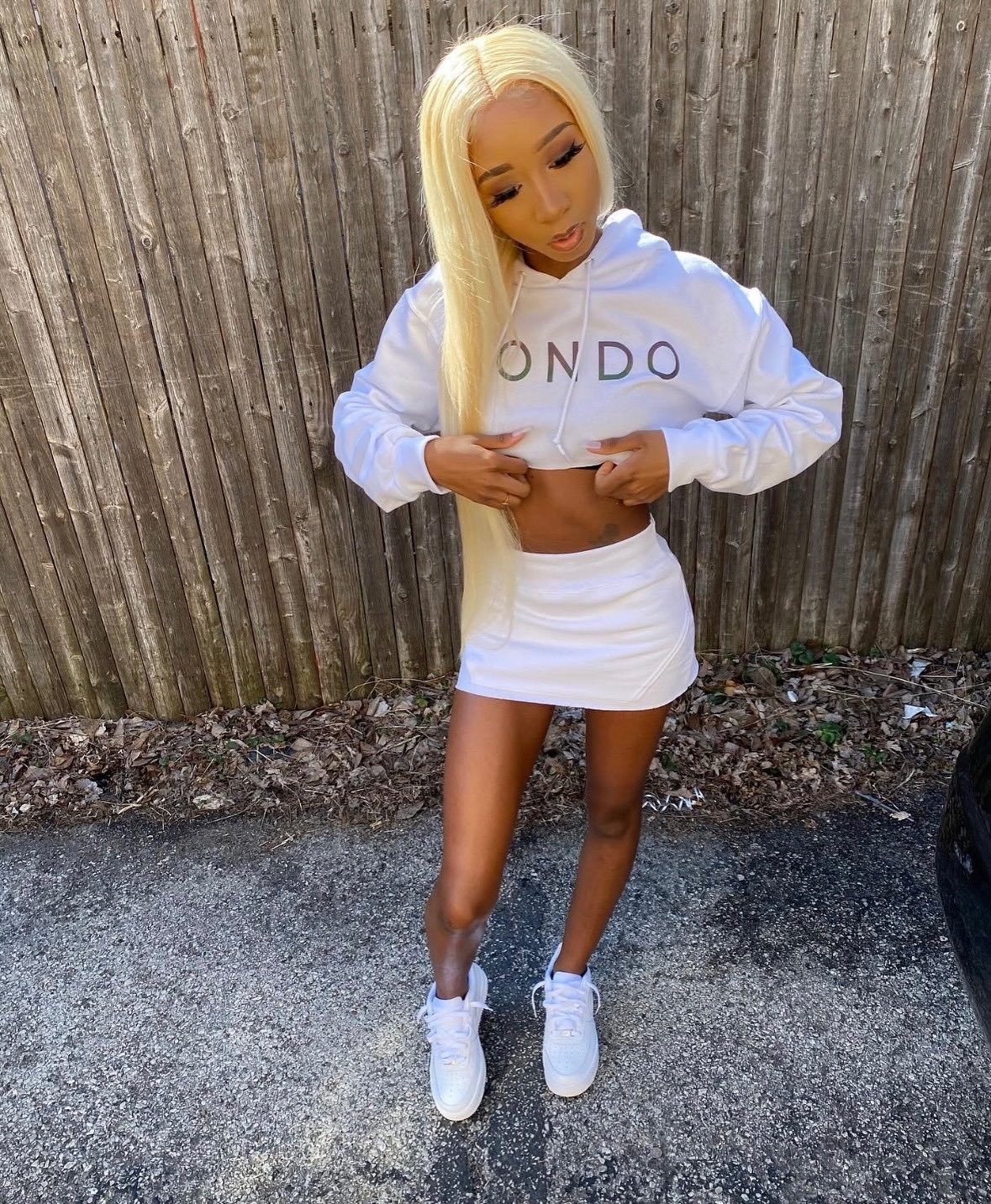 Cute petite & skinny ebony 🥵🍑🔥
